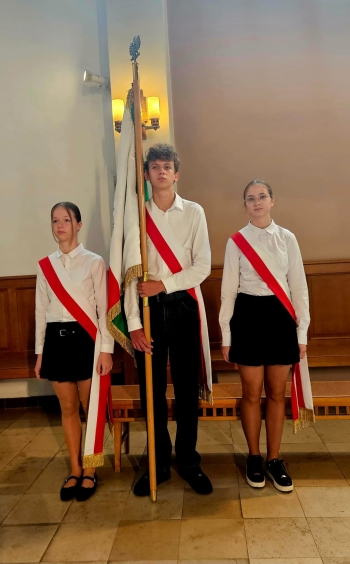 514255503_1562388278058089_3783790704688435107_n