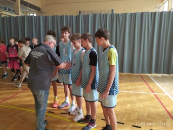 547151783_1569077790722471_5055087979252133126_n