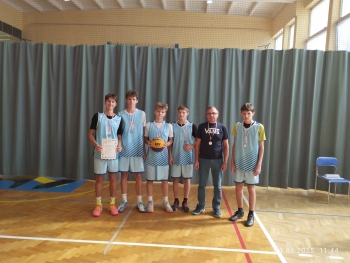 547238996_1569077764055807_4294703712847723698_n