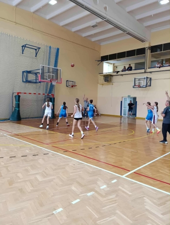 547270061_1569090327387884_5823184501833288817_n