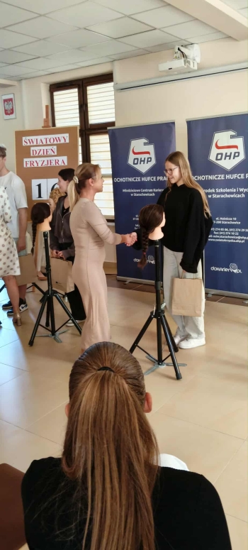 549551265_1574401843523399_8359557383230989259_n