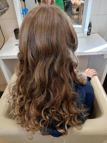 549047970_1574401773523406_562416827784400272_n