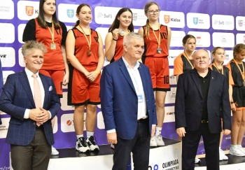 552746852_1576981476598769_716191534394300275_n