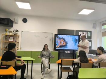 555801753_1581352686161648_1431111908972238191_n