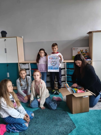 557601333_1584005012563082_5516382143282498392_n