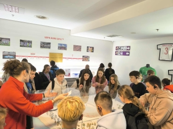 557652572_1584008235896093_8492502675893949855_n