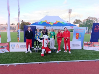 558176944_1587836765513240_5690960805595537232_n