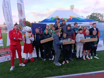 557481402_1587836438846606_3945414218116389430_n