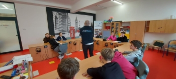 592936517_1638082067155376_2763814777174766088_n