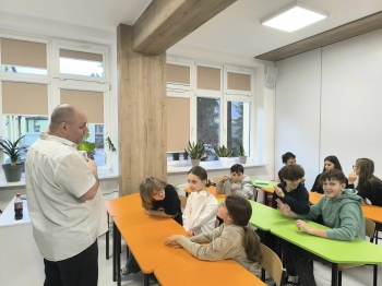 599926120_1648811842749065_5815683974595546847_n