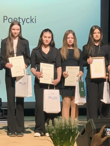 651402503_1721082505521998_6092387819660342150_n