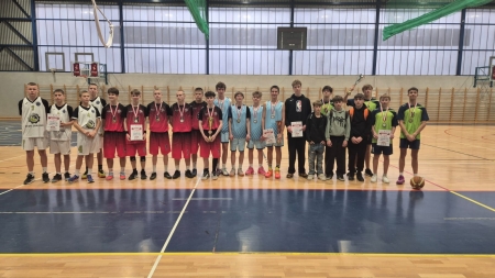 III miejsce w Finale Wojewódzkim w Koszykówce 3x3 Chłopców